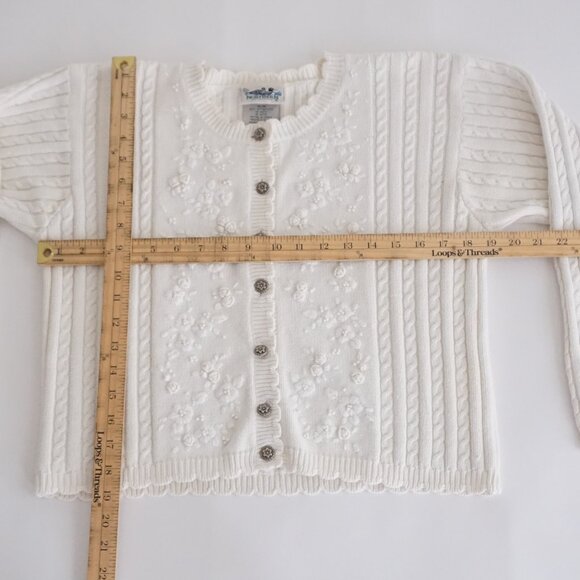 Northern Reflections White Knit Cardigan Floral Embroidered Grandmacore M Cotton - Picture 4 of 12